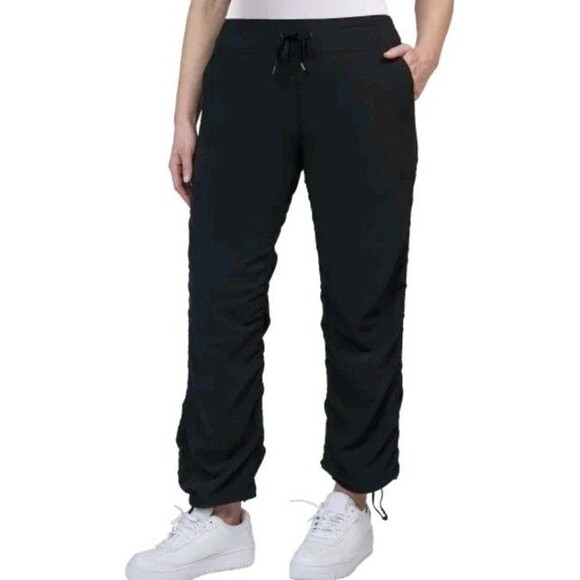 Kirkland Signature Ladies' Active 4 Way Stretch Pants / Color Black /Size L /New - Picture 2 of 6